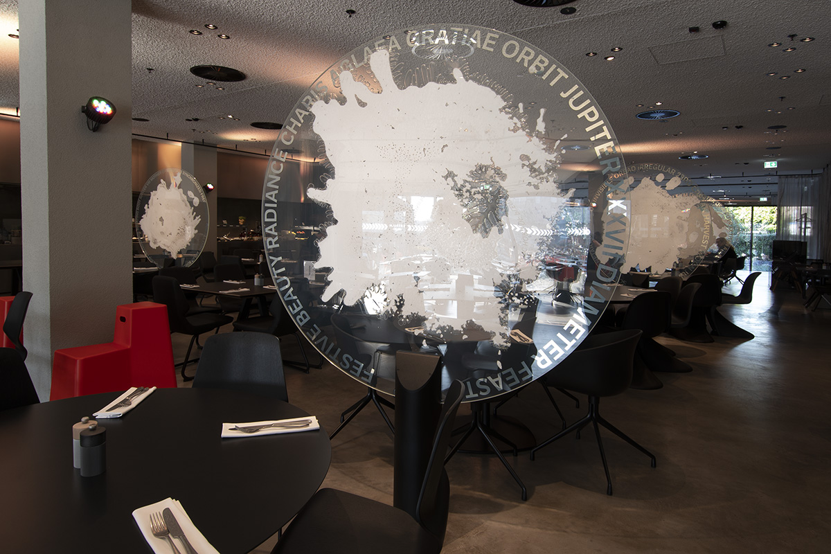 Zonar Zagreb - laminated glass - restaurant - Zagreb